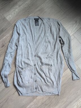 Talula Light Gray V-Neck Button Cardigan
